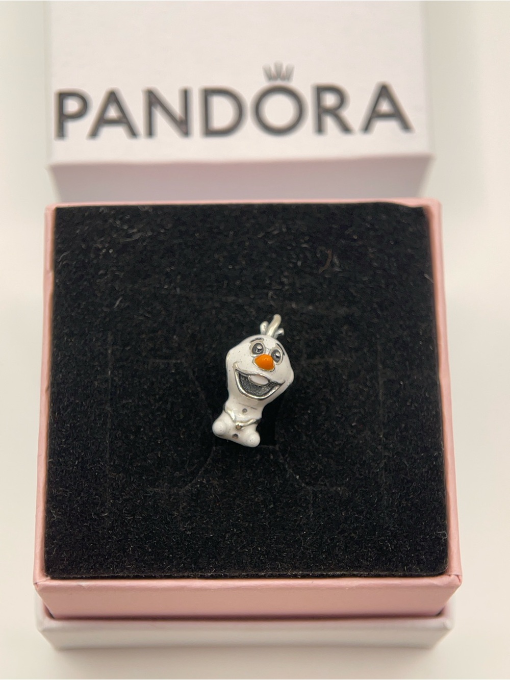 NWOT Pandora Disney Frozen Olaf Silver Charm + Box